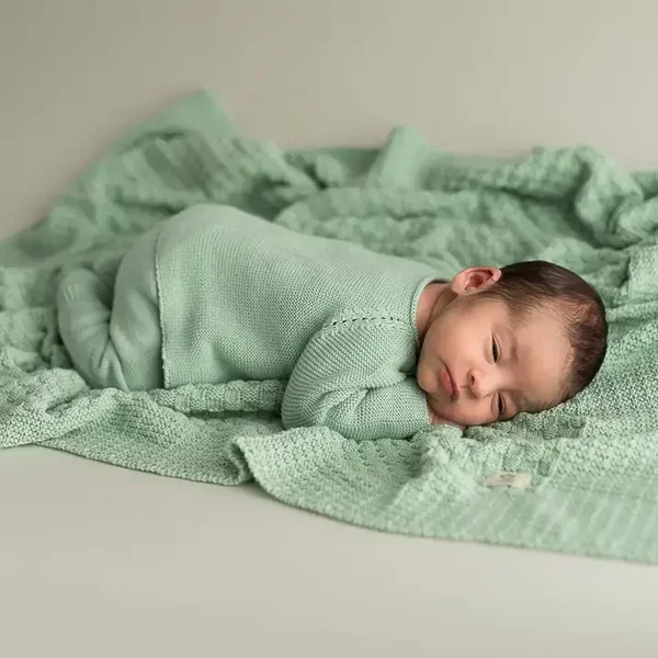 Couverture bébé carrée douce verte