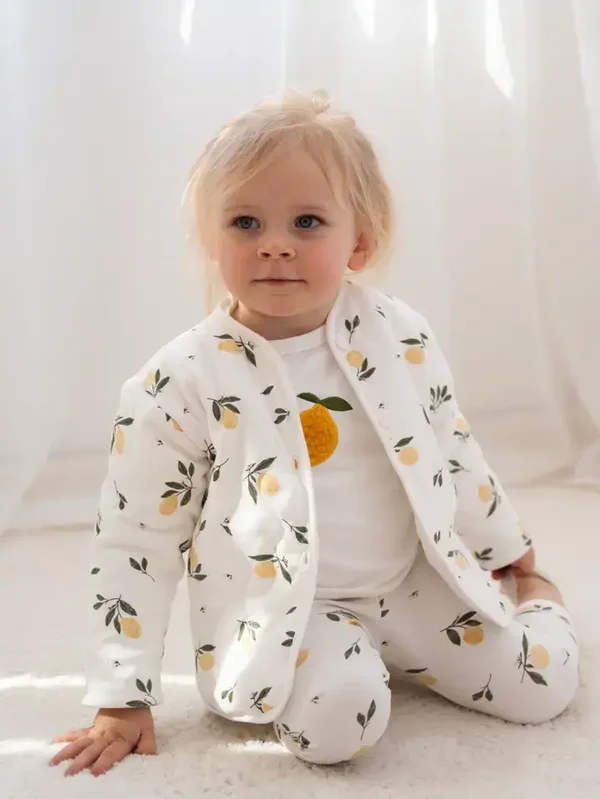 Ensemble enfant 3 pièces Little Lemon – Veste, T-shirt & Leggings