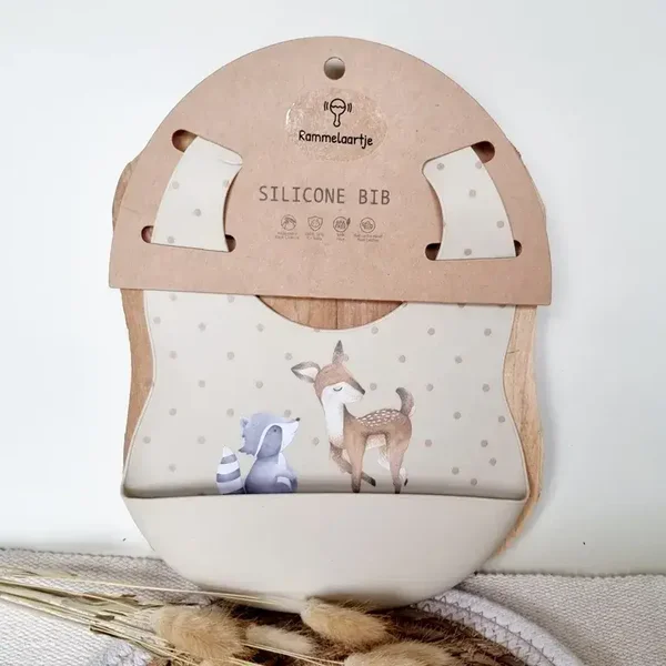 Bavoir en silicone avec bac de récupération Cerf et Raton Laveur - Beige