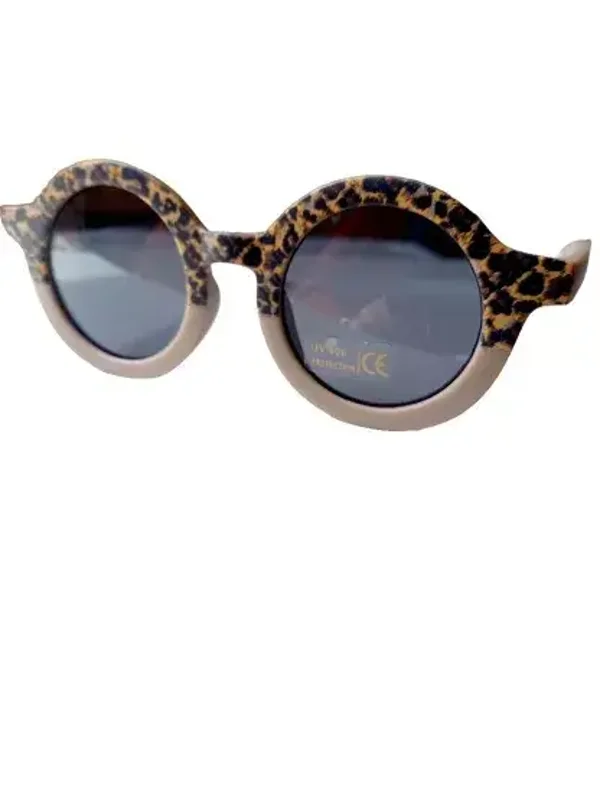 Lunettes de soleil enfant Retro léopard argile | des lunettes de soleil  Happy by Lies Happy by Lies