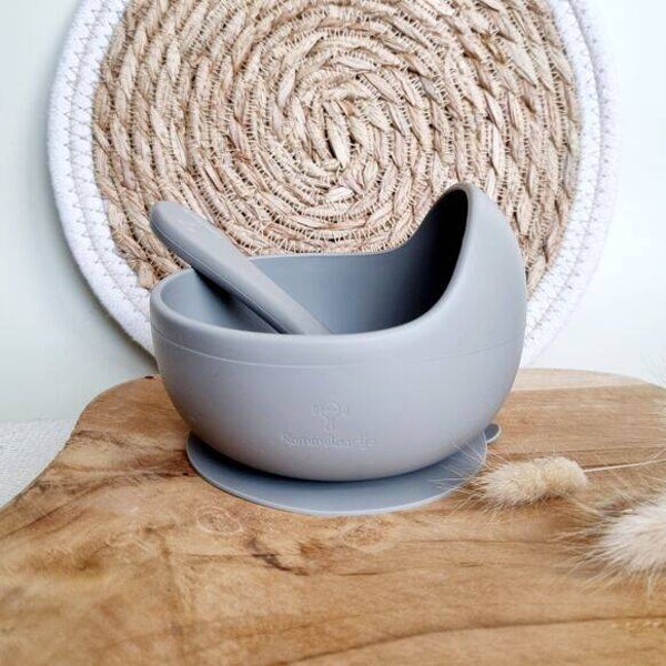 Bol en silicone avec ventouse et cuillère - Sauge  Rammelaartje Rammelaartje