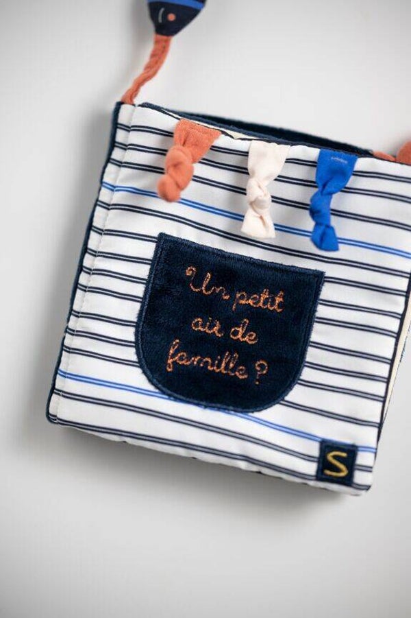 Livre d'éveil marinière avec détail poisson - BABY SAILOR