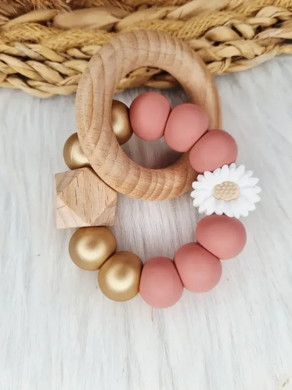 Daisy wit, goud, powderblush