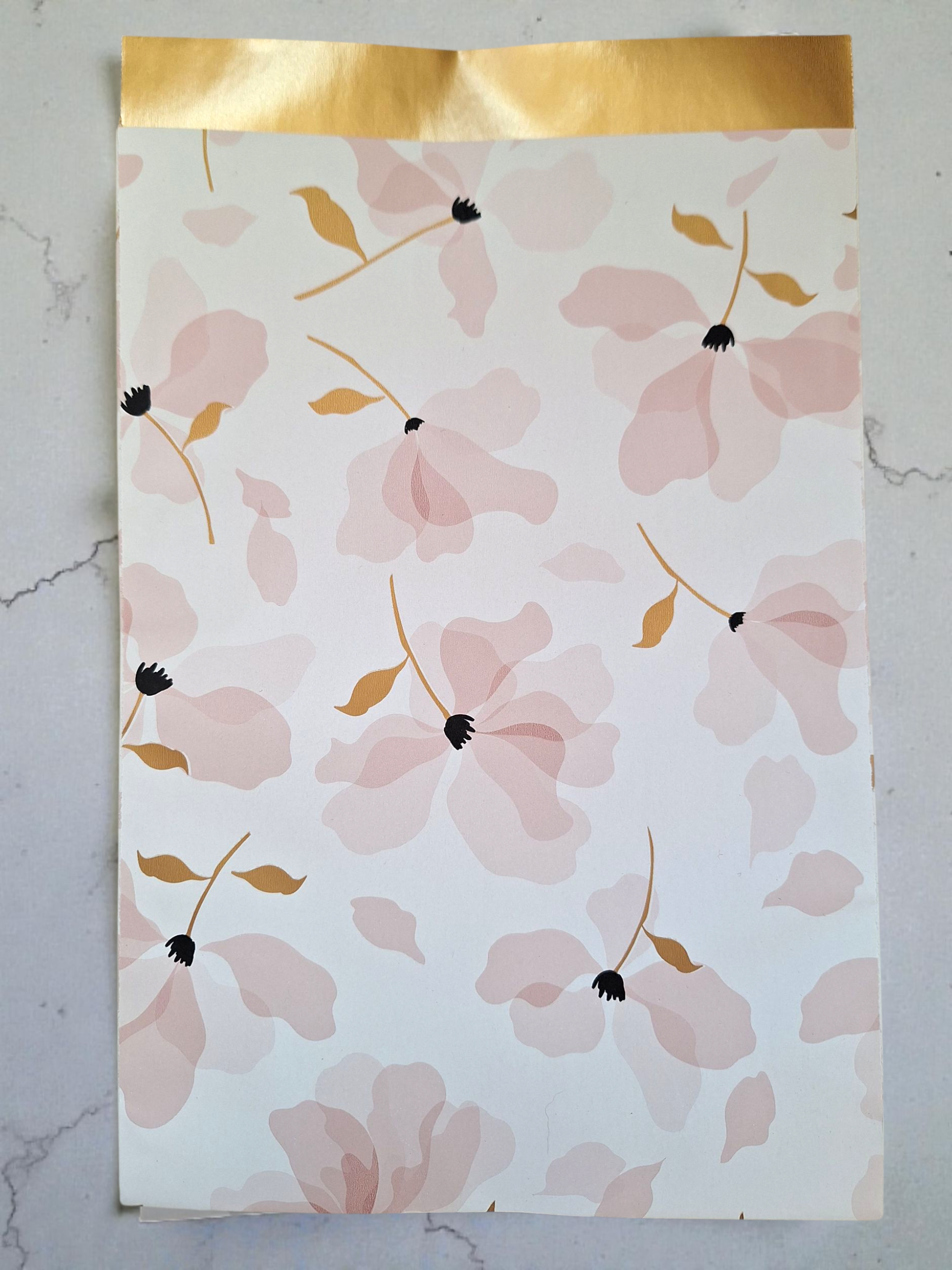 Cadeau zakje bloem roze 17 x 25