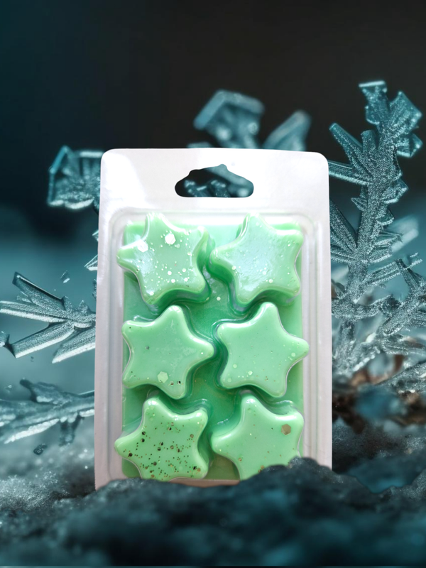 CLAMSHELL BESNEEUWDE DENNENBOOM
