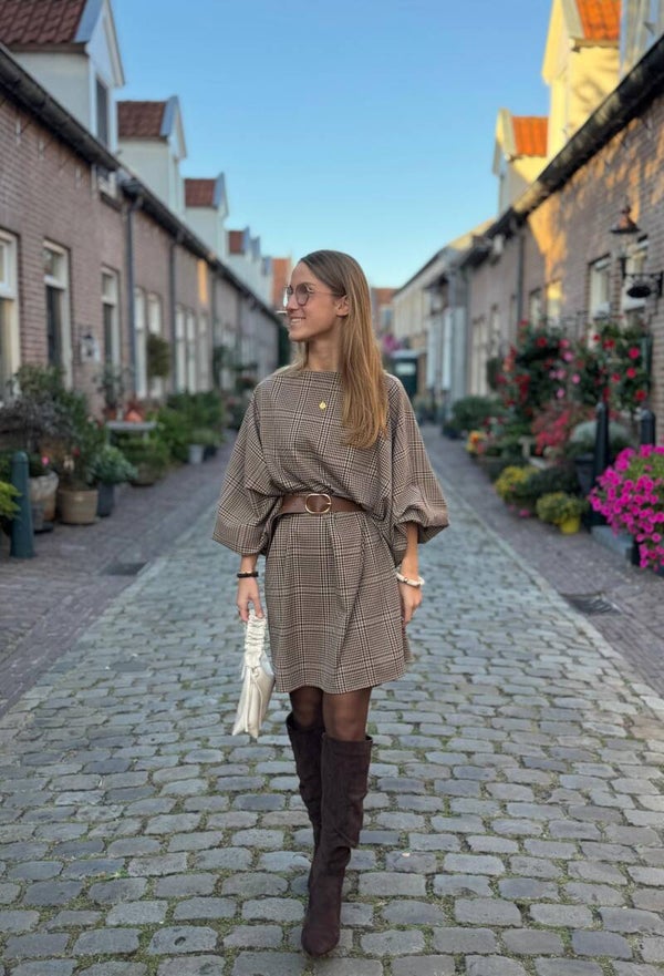 Ruit jurk met pofmouw