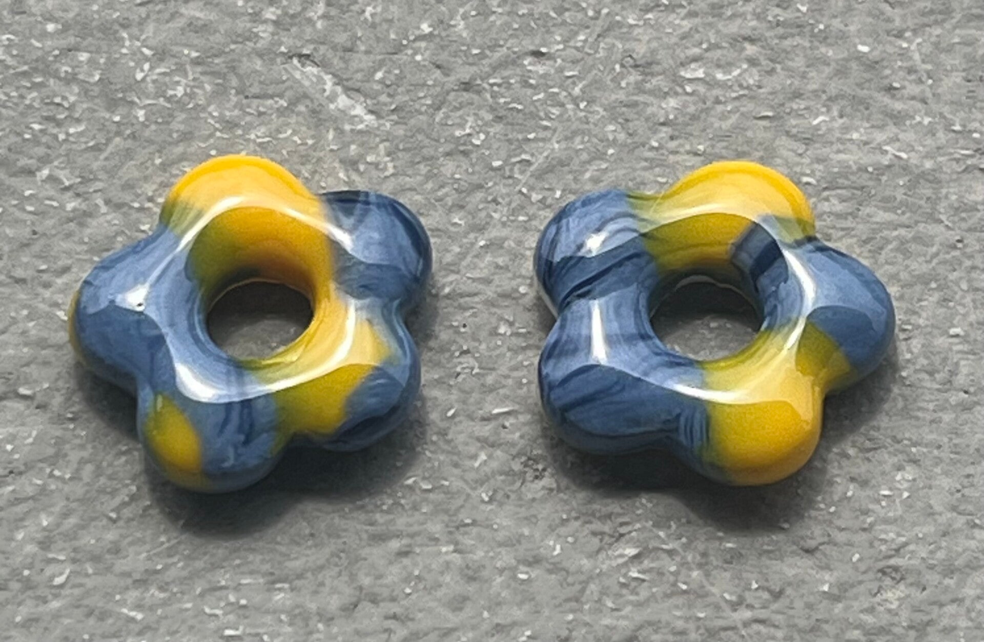 Bleu marine/jaune