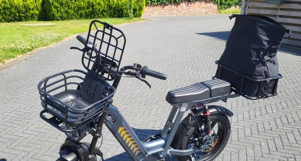 Fietsmand op voordrager Middel