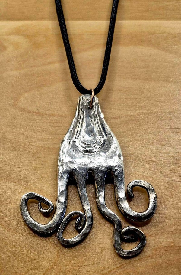 Collier Recto-Verso