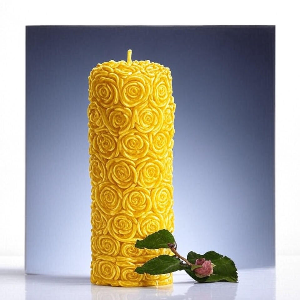 Golden Rose Pattern Pillar Candle