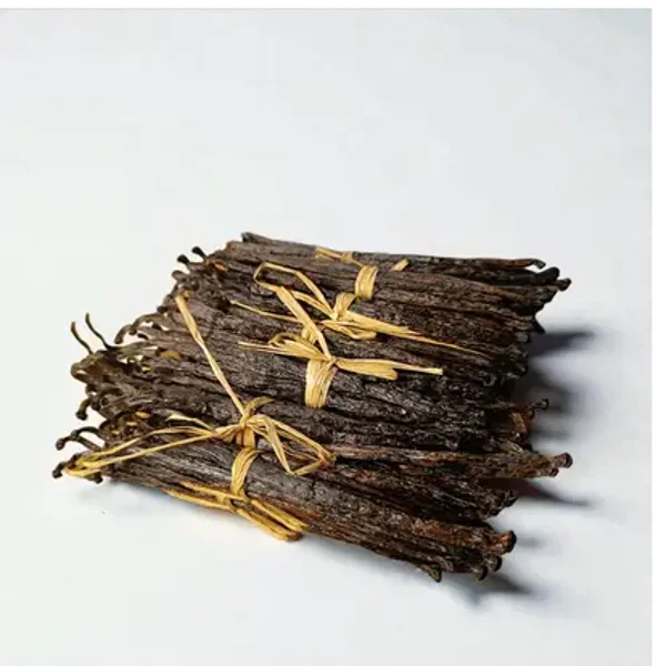 Vanille bourbon de Madagascar - affinage 24 mois - 18 à 20 cm (3, 6, 10, 20 gousses)