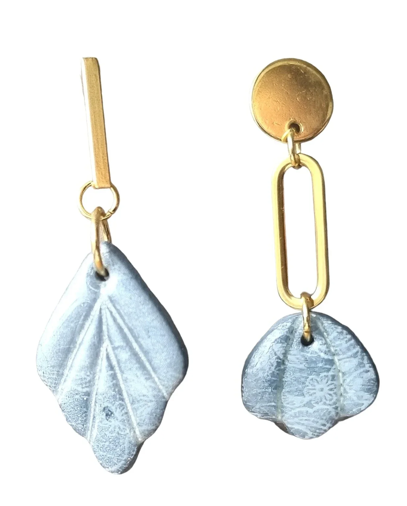 Asymmetric Blue Dangles