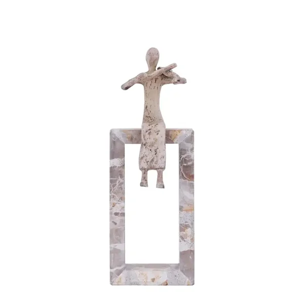 Ornament | ALERIA VIOLIN LADY MARBLE BASE BEIGE | 31x11.5x6 cm