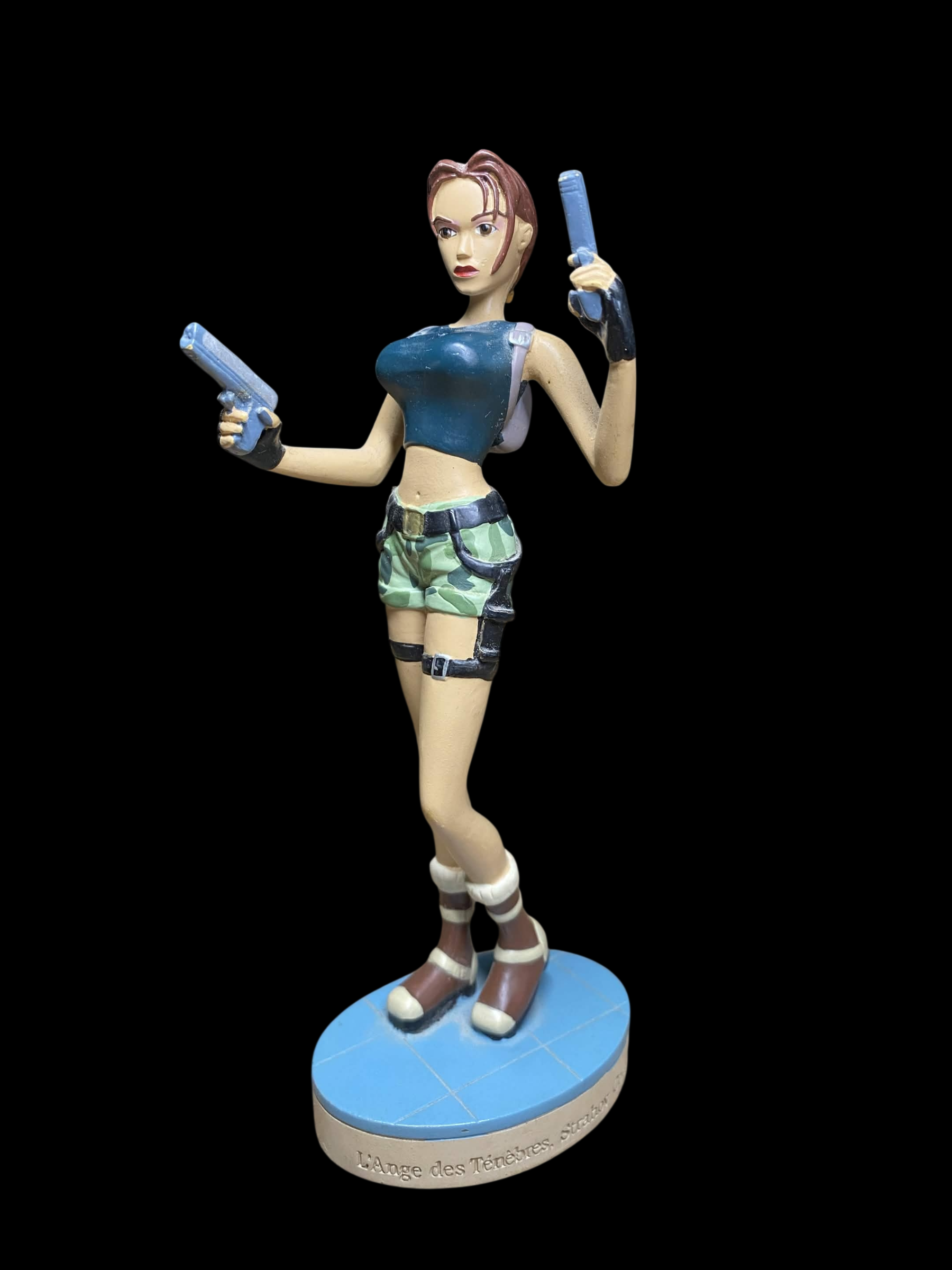 Figurine Atlas Lara Croft L'Ange des Ténèbres