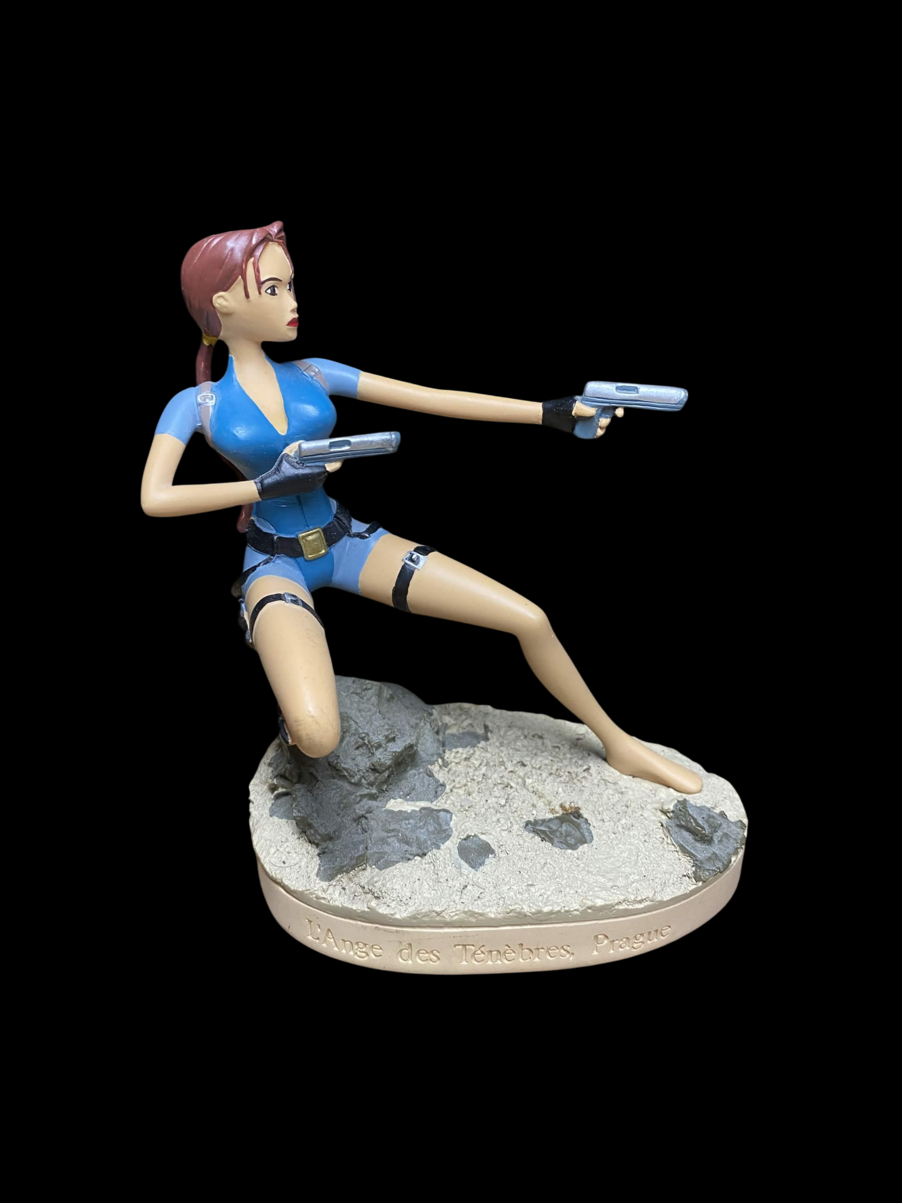 Figurine Lara Croft issue de Tomb Raider : L'Ange des Ténèbres , en version Prague