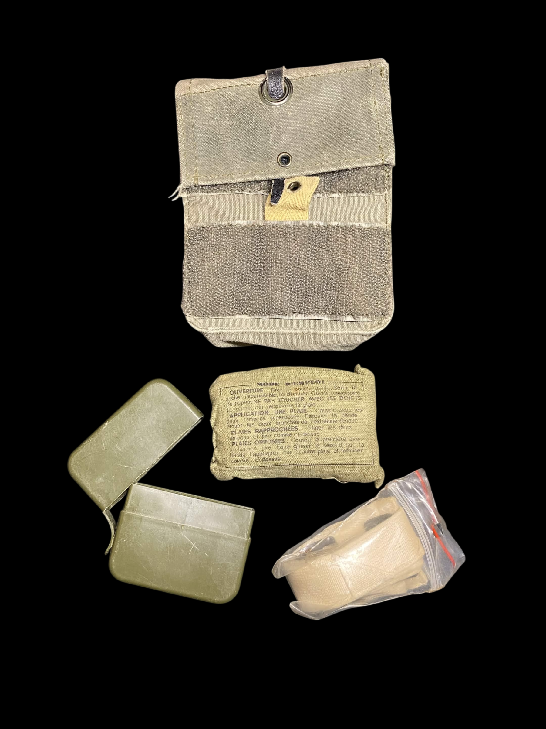 Trousse de pansement individuel français type 1949 - Fabrication 1953