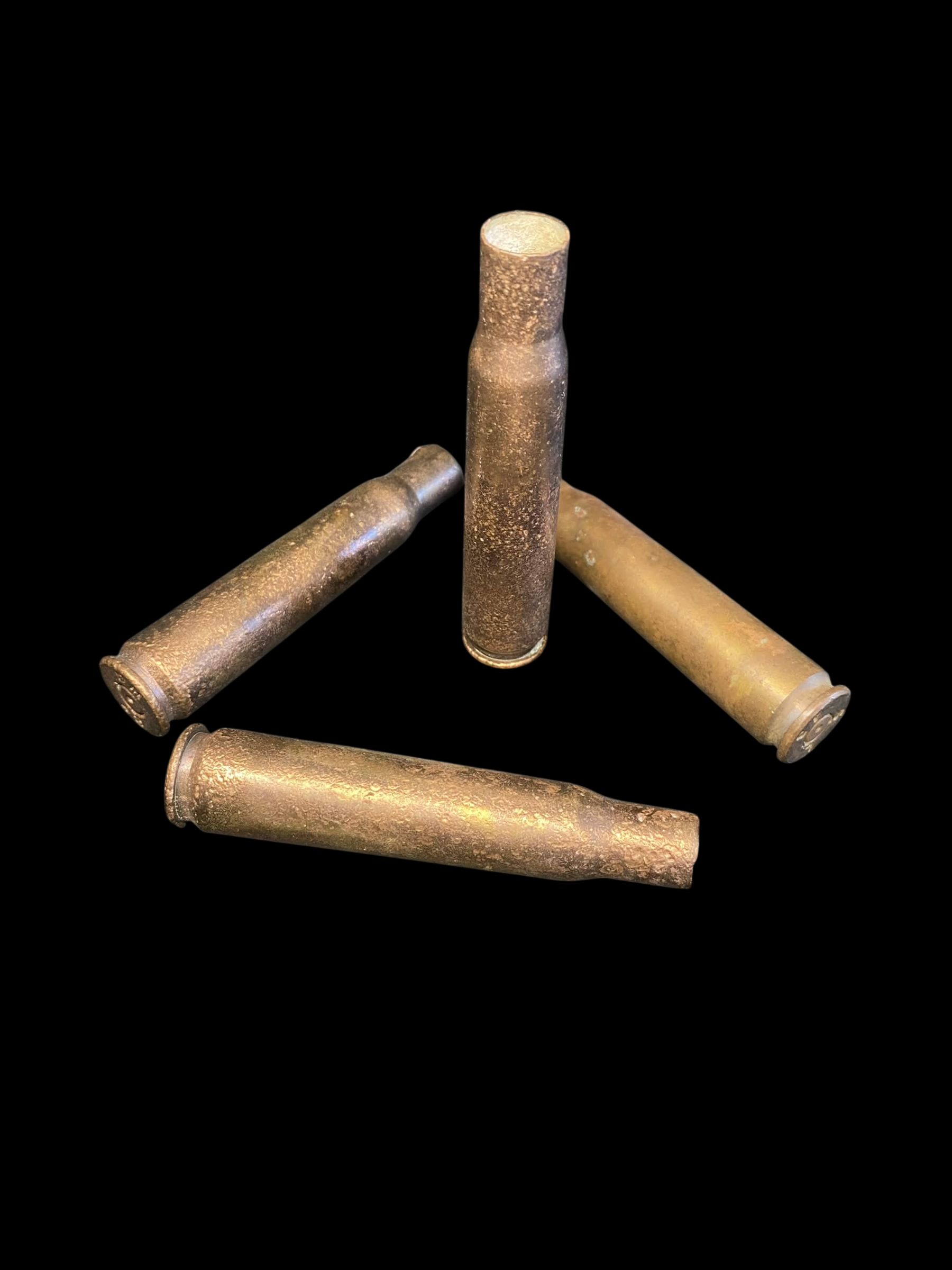 Lot de 4 douilles .50 BMG / 12,7 × 99 mm — datées 1940