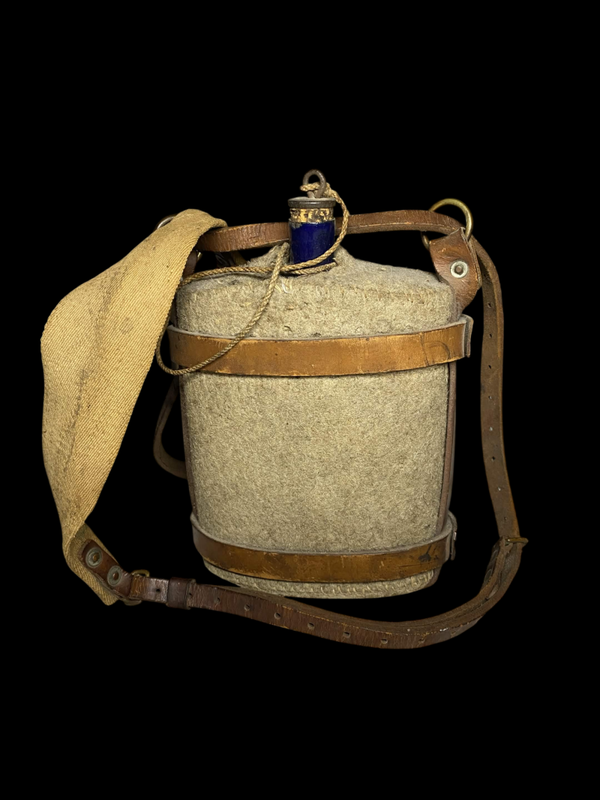 Gourde britannique avec porte-gourde en cuir Modèle 1903