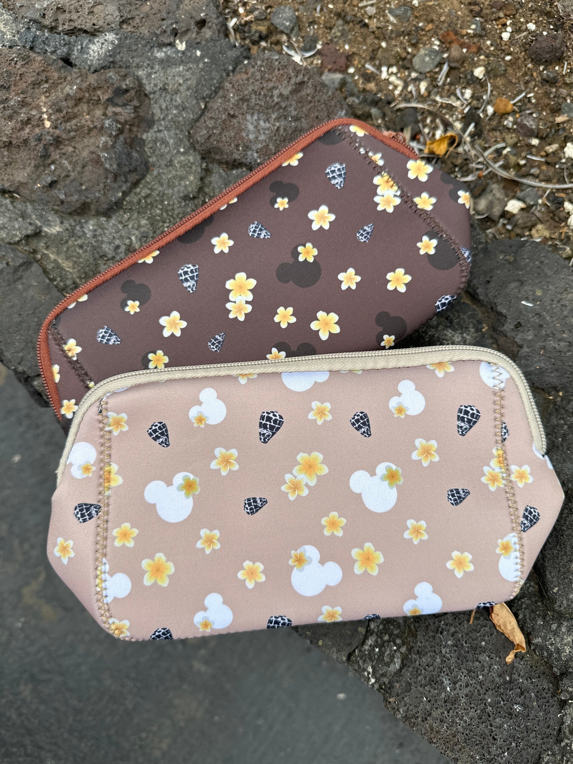Mickey Plumeria Bags Kō-llab