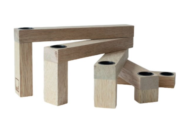 Leeff - Kaarsenhouder in trapvorm - naturel