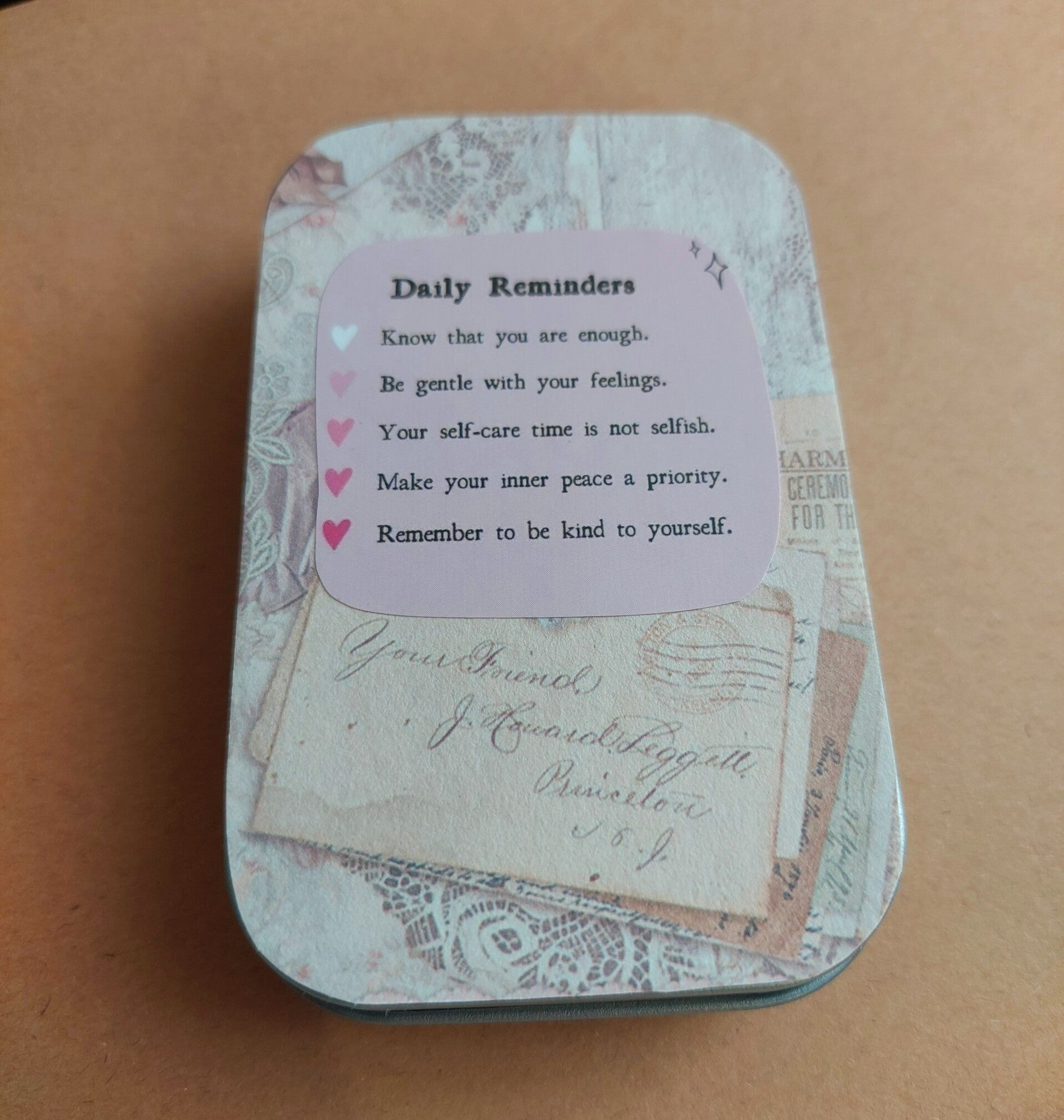 Stickers in blikje | teksten Engels 1