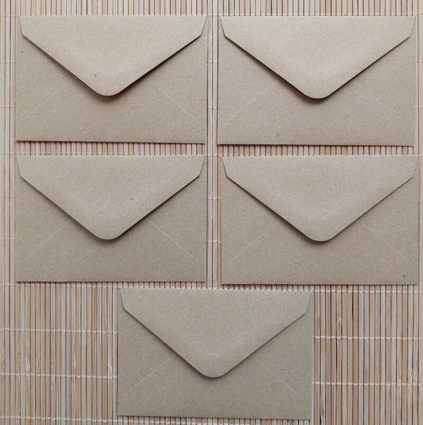 PAPIERTJES | 5 bruine envelopjes