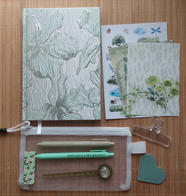 Journal met accessoires | groen/zilver