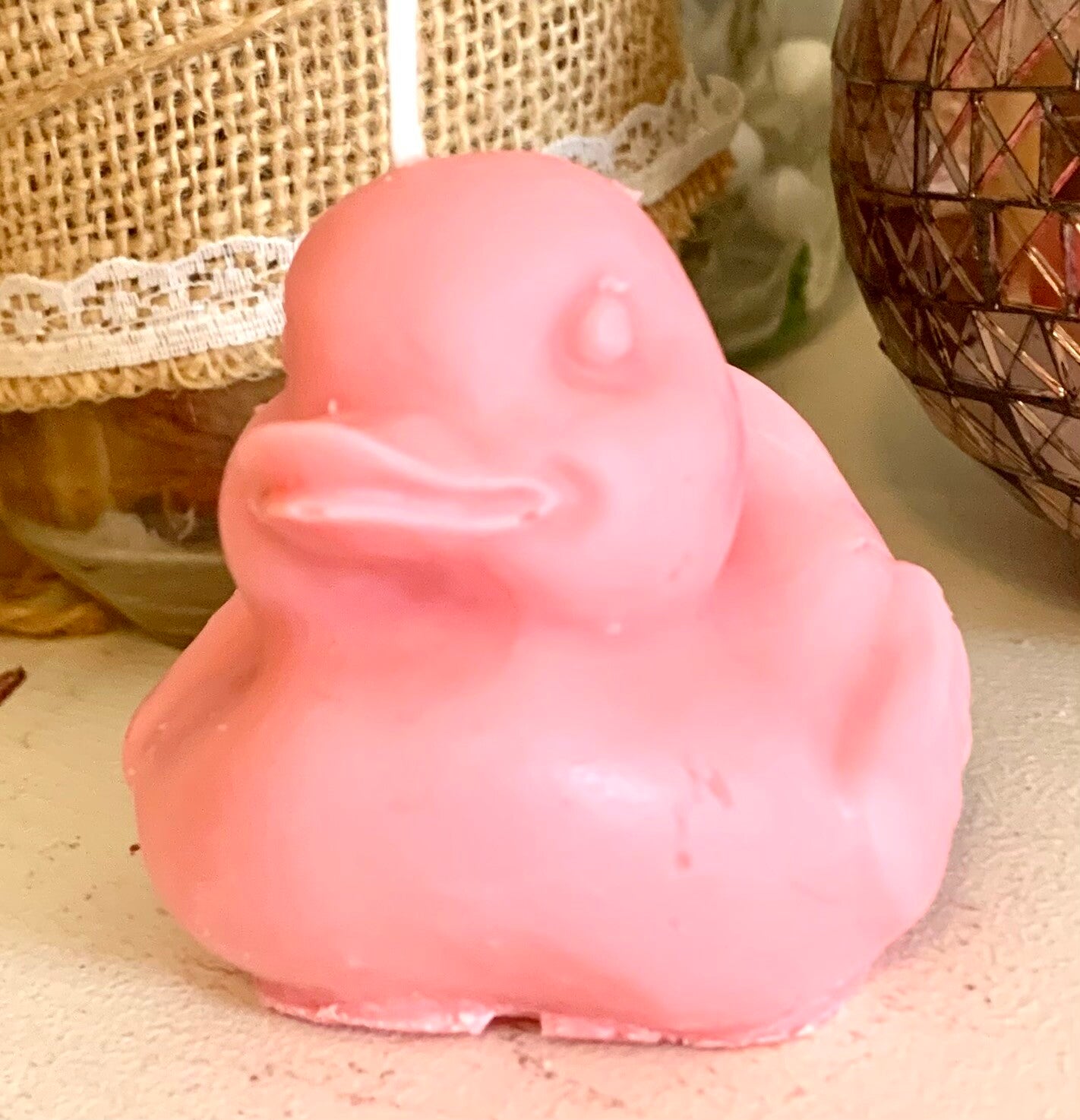 Champagne et roses - Rose Barbie - Canard de bain