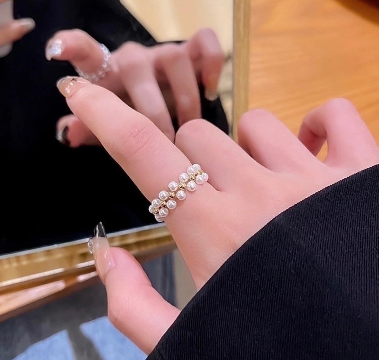 Elegant Pearly Adjustable Open Ring
