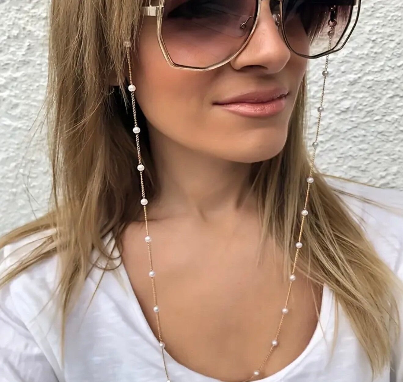 pearl affect sunglass chain