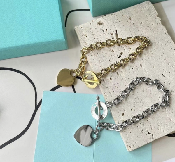 Simple Style Heart Shape Titanium Steel Bracelets