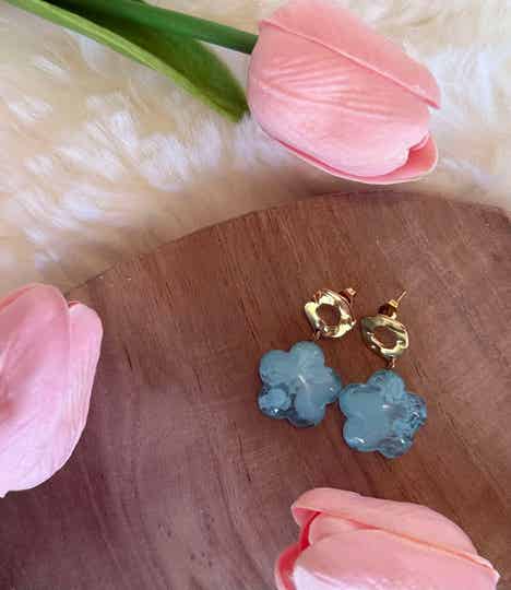 Boucle d'oreilles fleurs colorées