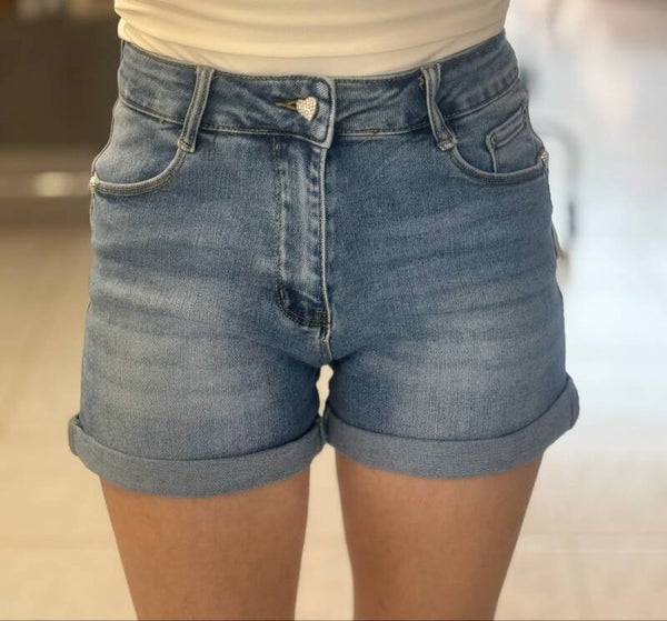 short - bouton coeur