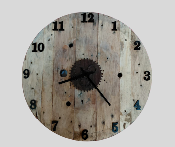 Kleine houten wandklok ⌀ 40 cm