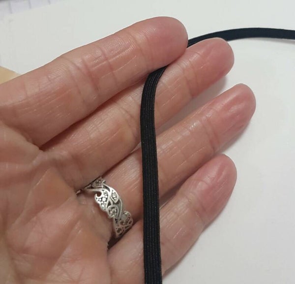 6 Cord, 4mm black elastic