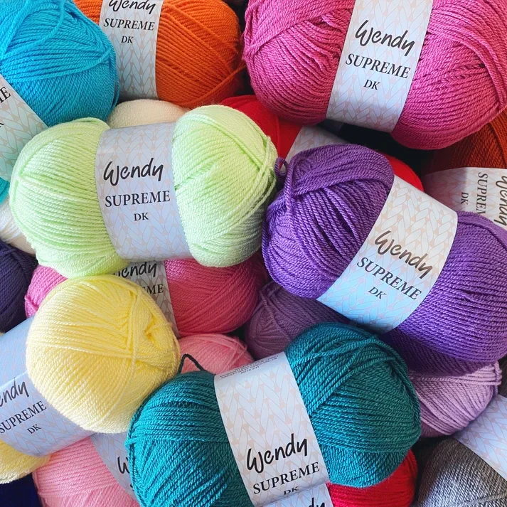WENDY WOOL SUPREME  DK wool, 100g Acrylic. 14 Shades