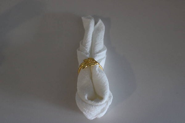 Servetring blaadje goudkleurig