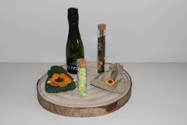 Geboortepakket 10 “Gele Bloemen” – 50 personen