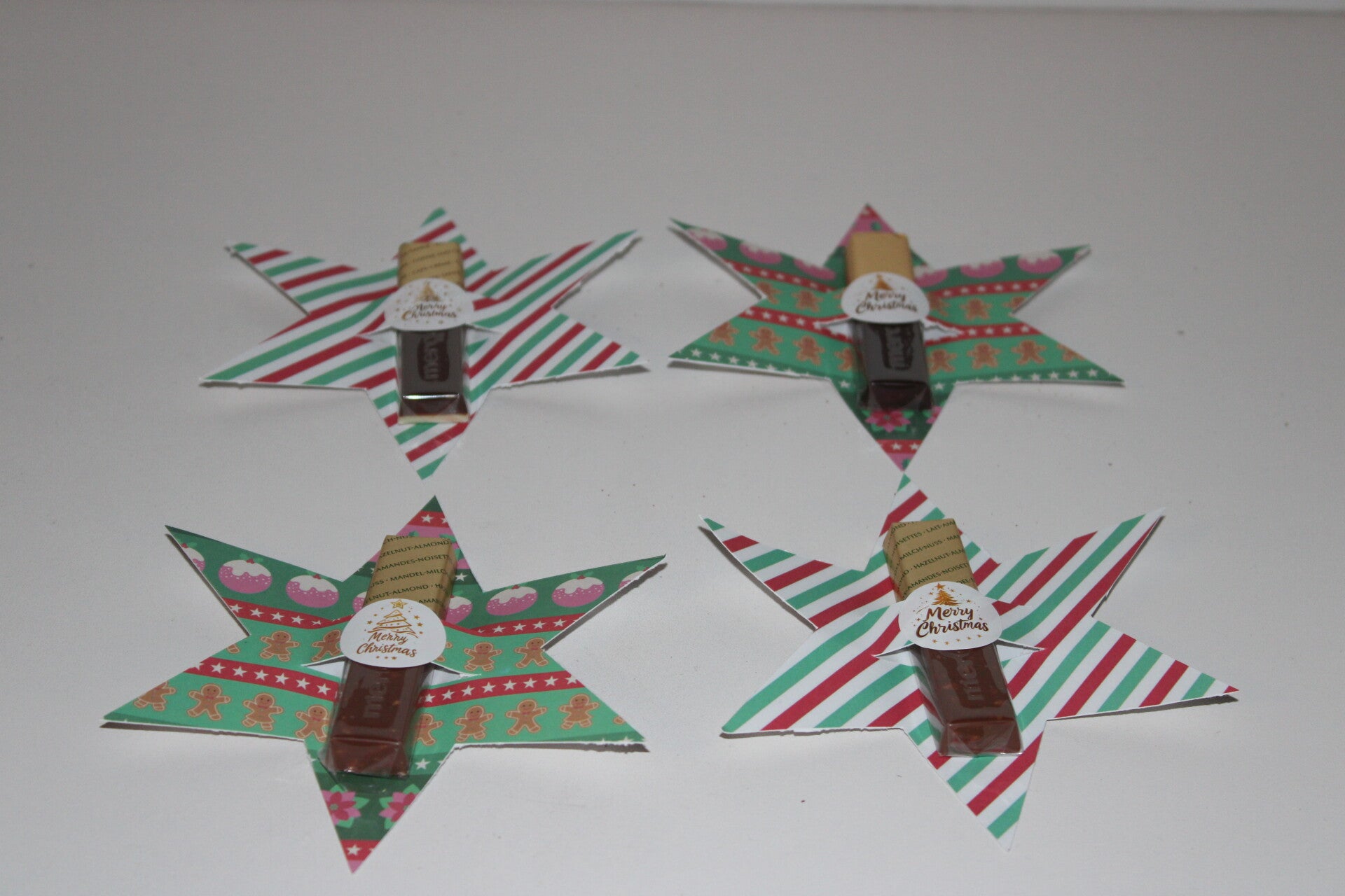 kerstster met Mercichocolaatje