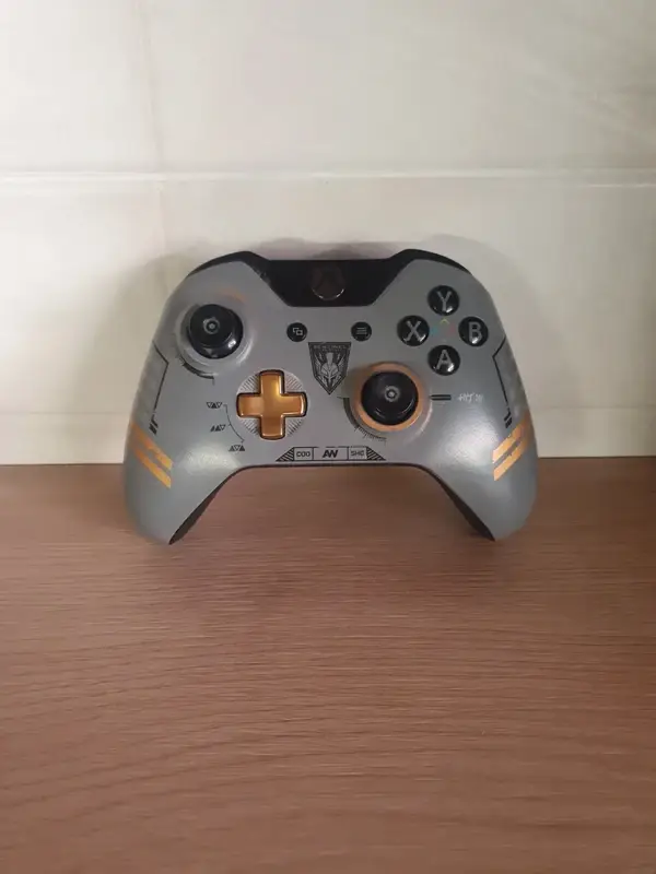 Manette Xbox One Sans Fil - Call of Duty: Advanced Warfare