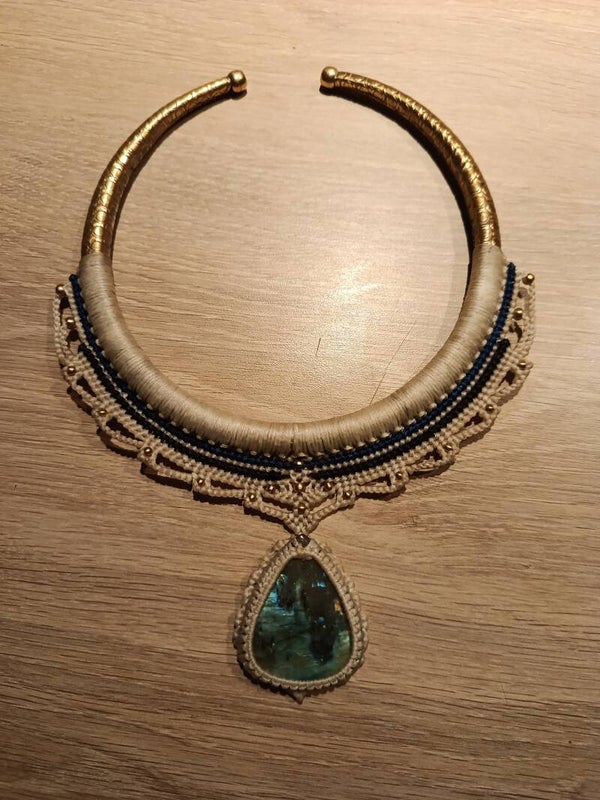 Collier macramé