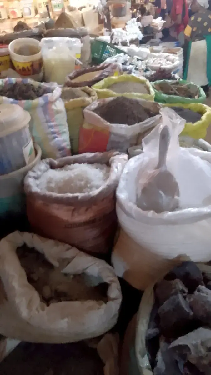 uganda-2026-shopping-01-standard.webp