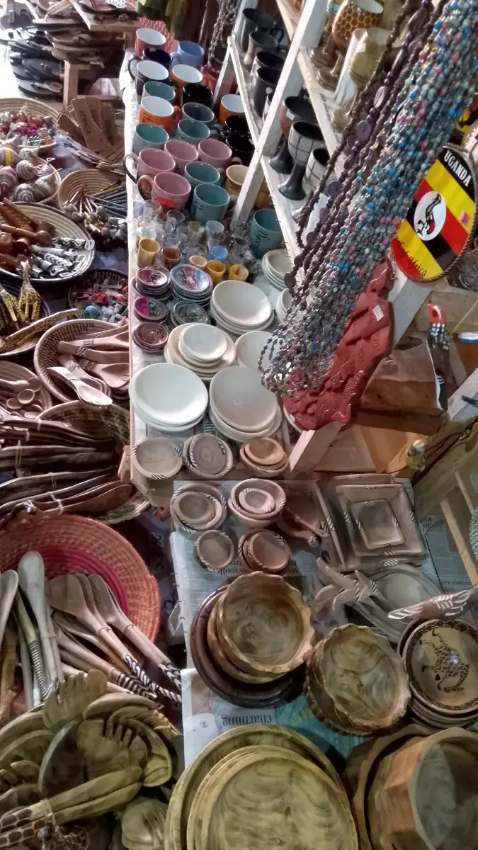 uganda-2026-shopping-04-standard.webp