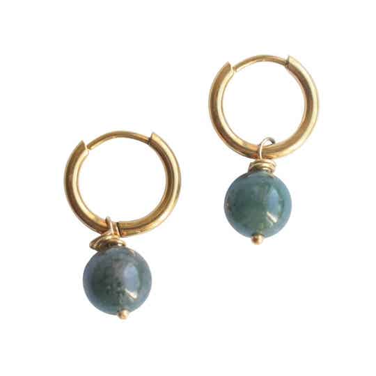 Groene oorbellen edelsteen mosagaat goud