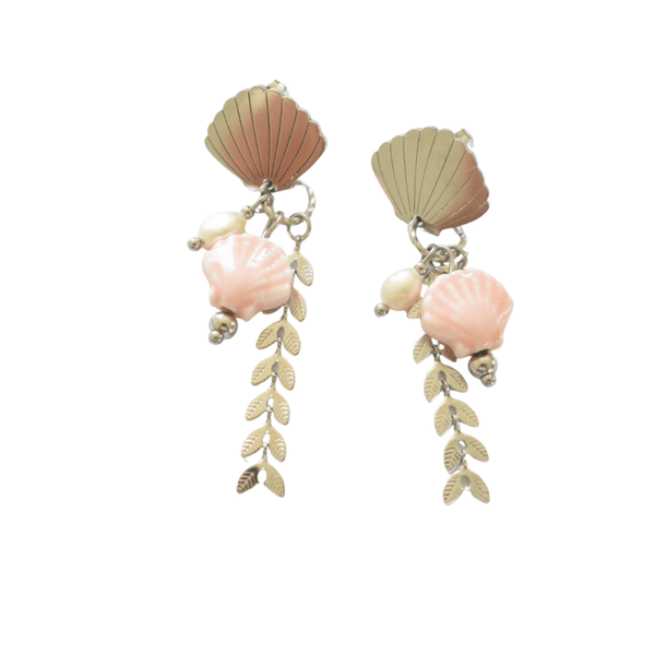 Zilveren oorbellen met schelp en parel