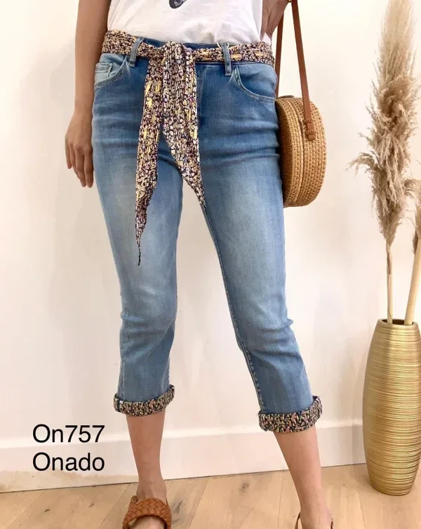 Belted 3/4 Jeans