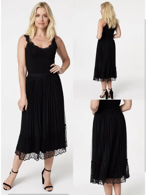 Lace Detail Skirt