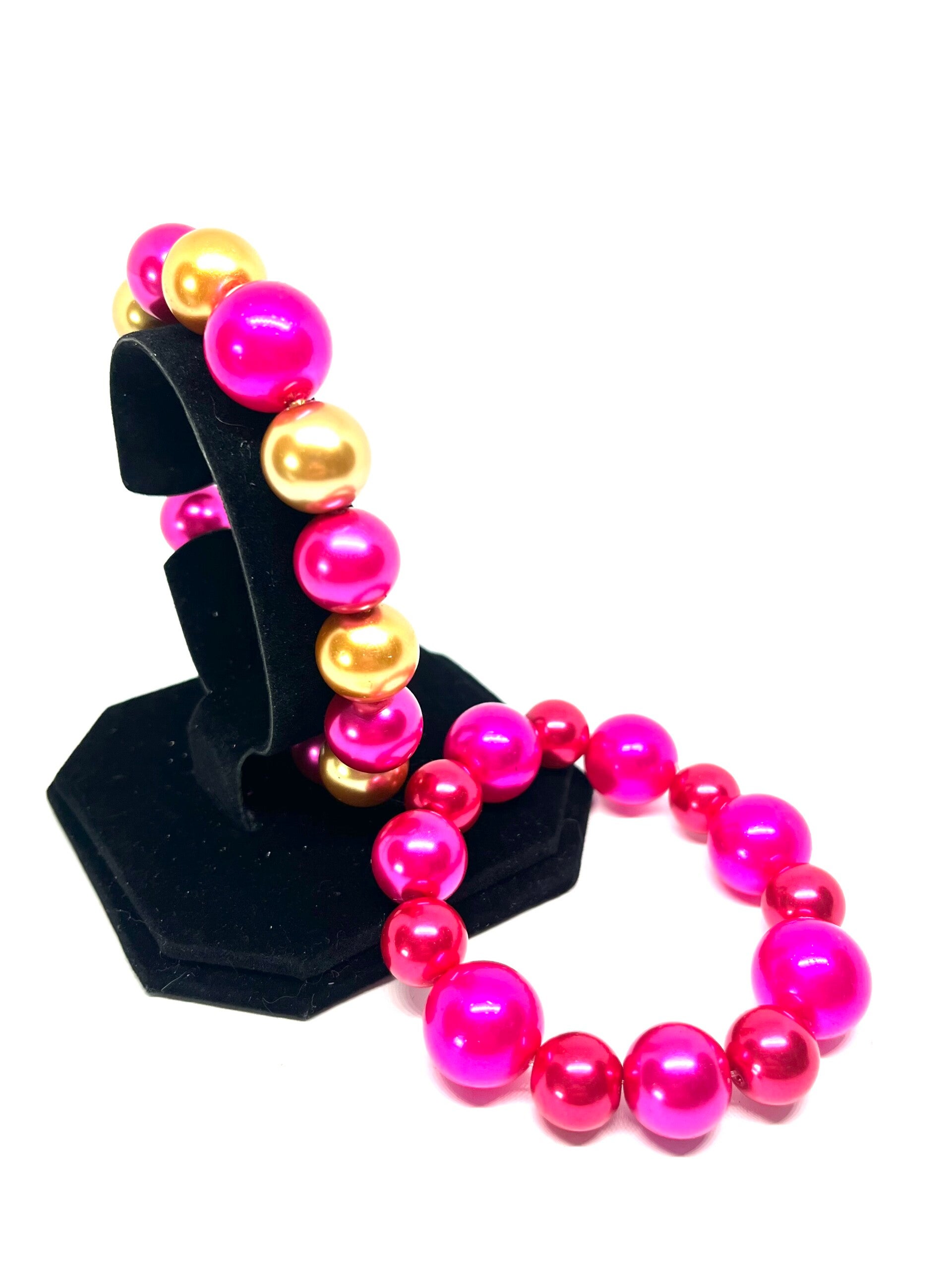 Roze kralenarmband (XL) met parelmoer of roze-kleurige details