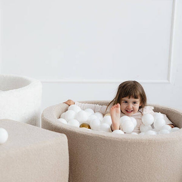 Moje. Bouclé Ballenbad- 90x30 cm