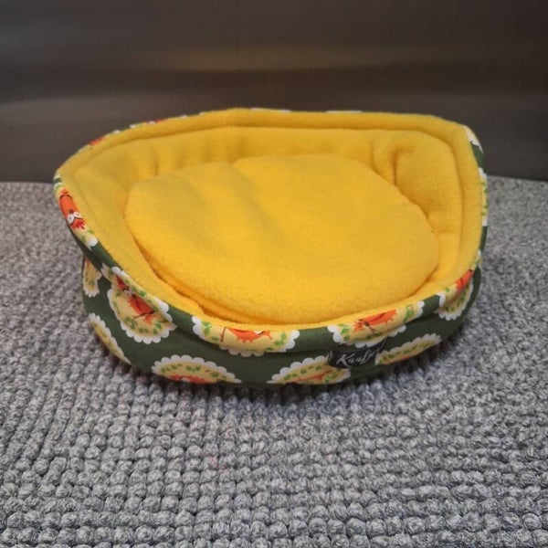 Mandje: Uiltjes / Geel